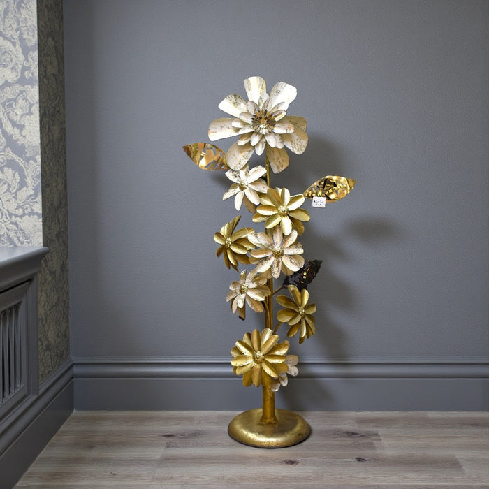 Mythaire Decor