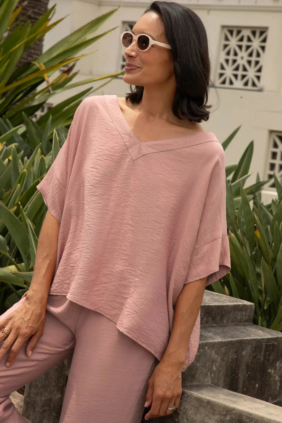 Gemma Short Sleeve V Neck Top Rose