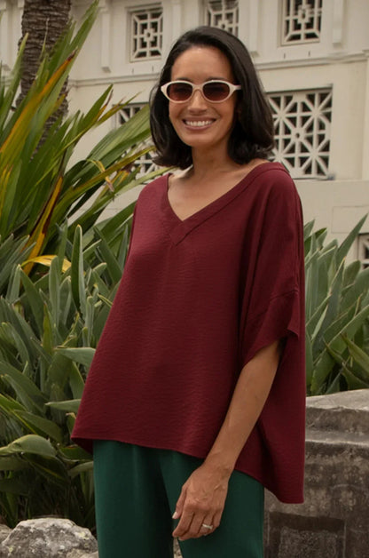 Gemma Short Sleeve V Neck Top Burgundy