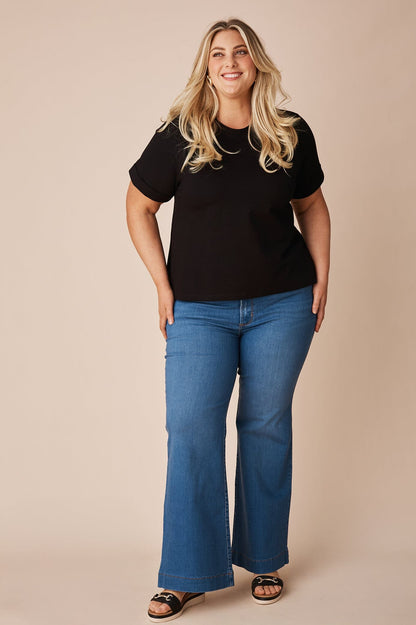 Clover Short Sleeve Top Black