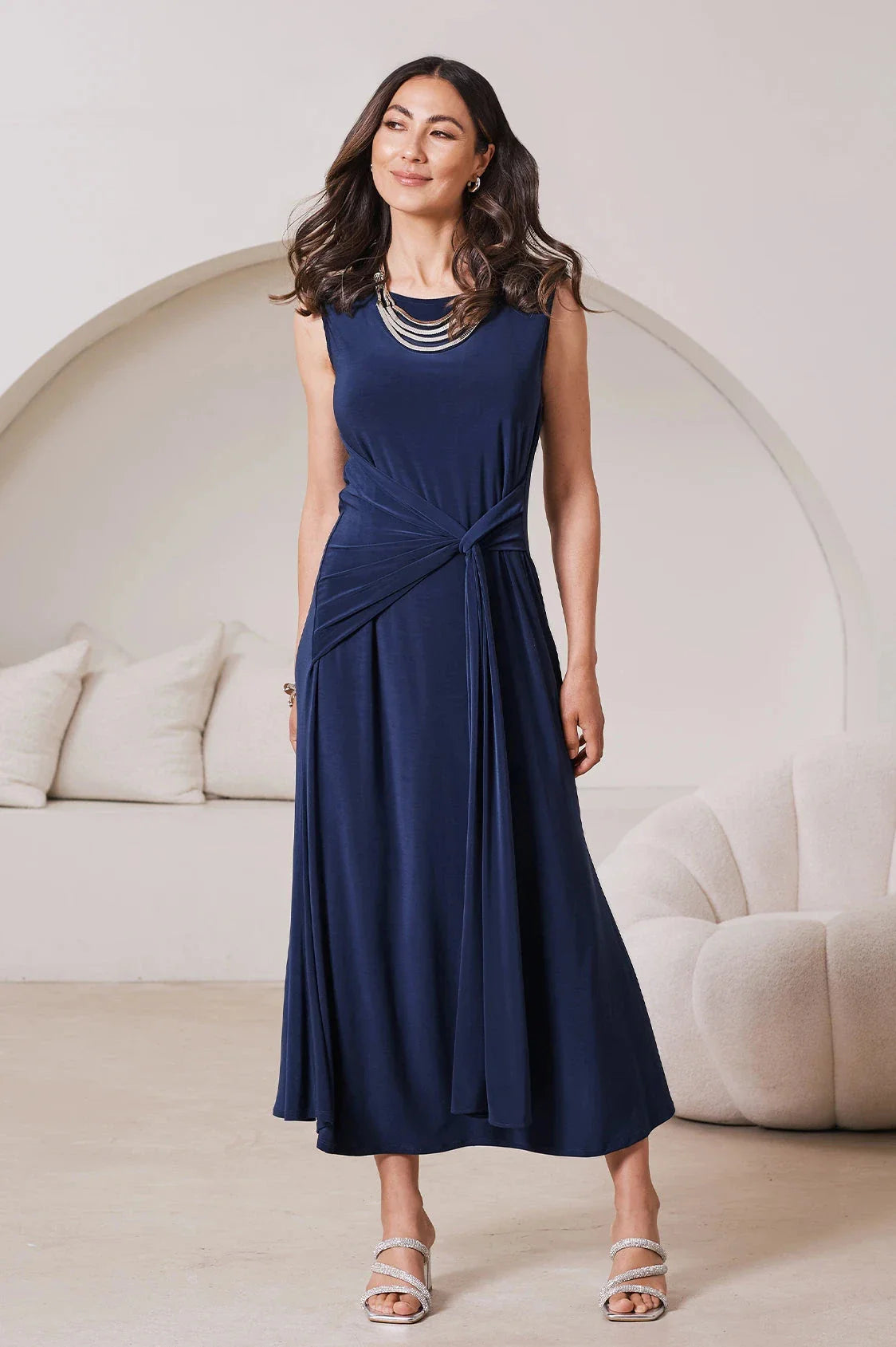 Angelica Sleeveless Midi Dress in Navy