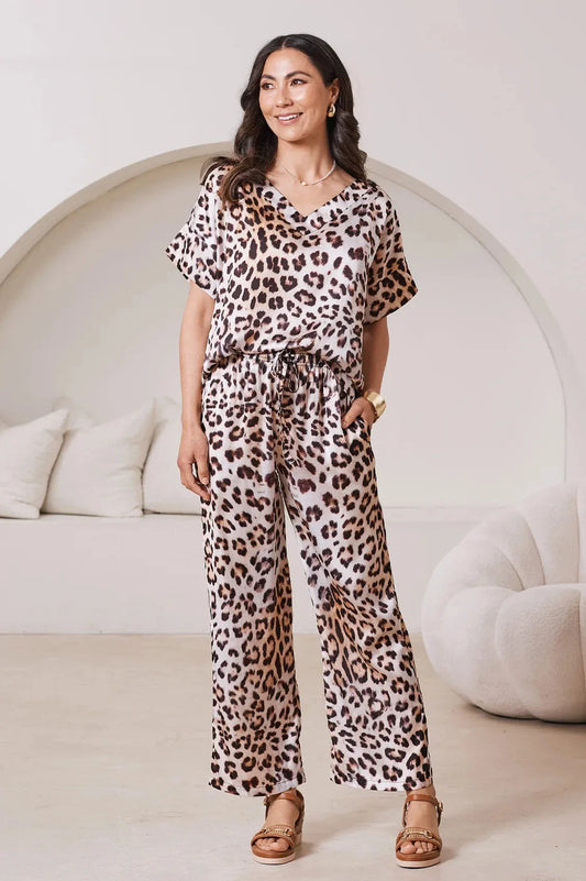 Casey Straight Leg Pants in Leopard Print