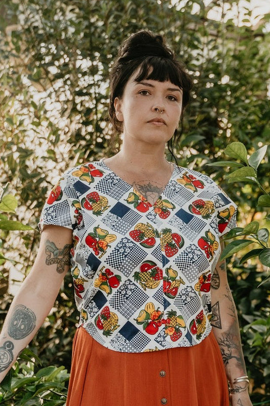 Dolman Top in Cotton Fruits