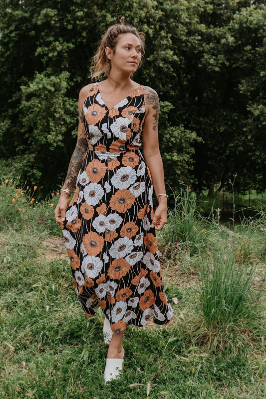 Meadow Dress in Poppy Challis