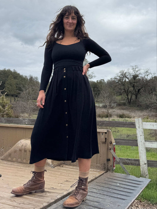 Trices Skirt in Textured Black Irish Linen