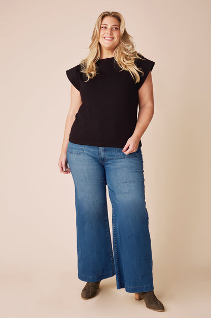 Harper Short Sleeve Top Black with Round Neck