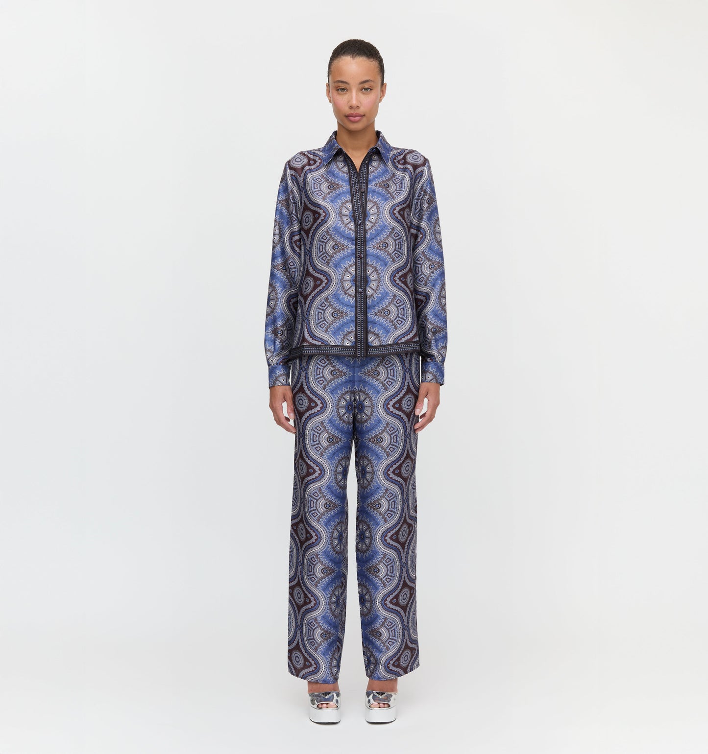 The Liv Top - Brown Cobalt Medallion